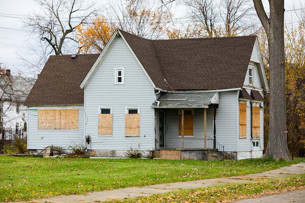 Selling Distressed Properties in Lynchburg VA